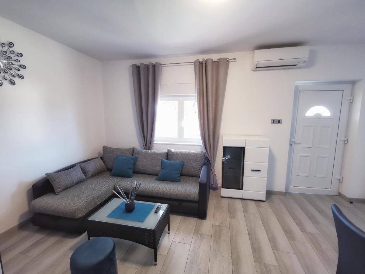 Apartman Rocan Vrsar Eksteriør billede